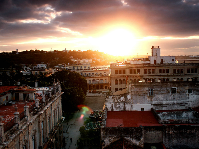 how-to-fly-to-cuba-viahero